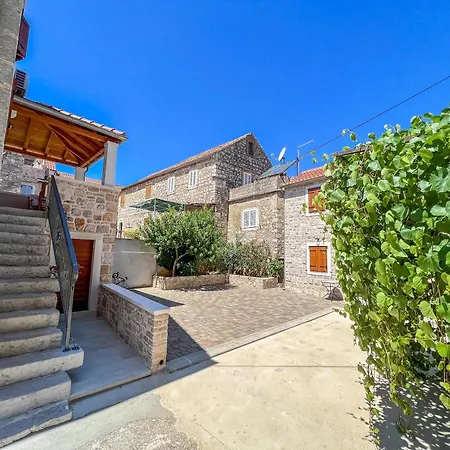 House Morko Vakantiehuis Vrboska