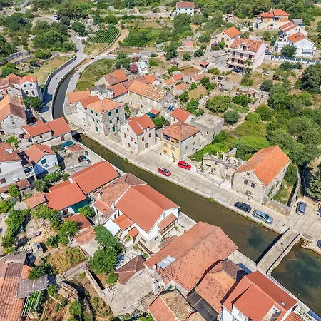 House Morko * Vrboska