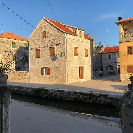 Nyaraló House Morko *