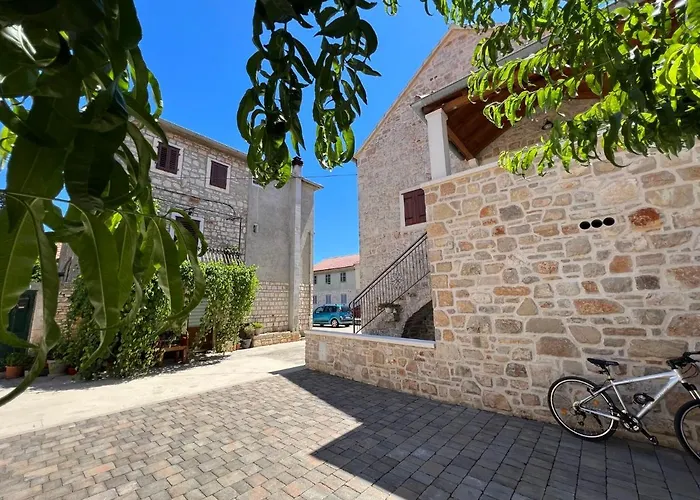 House Morko * 韦伯斯卡